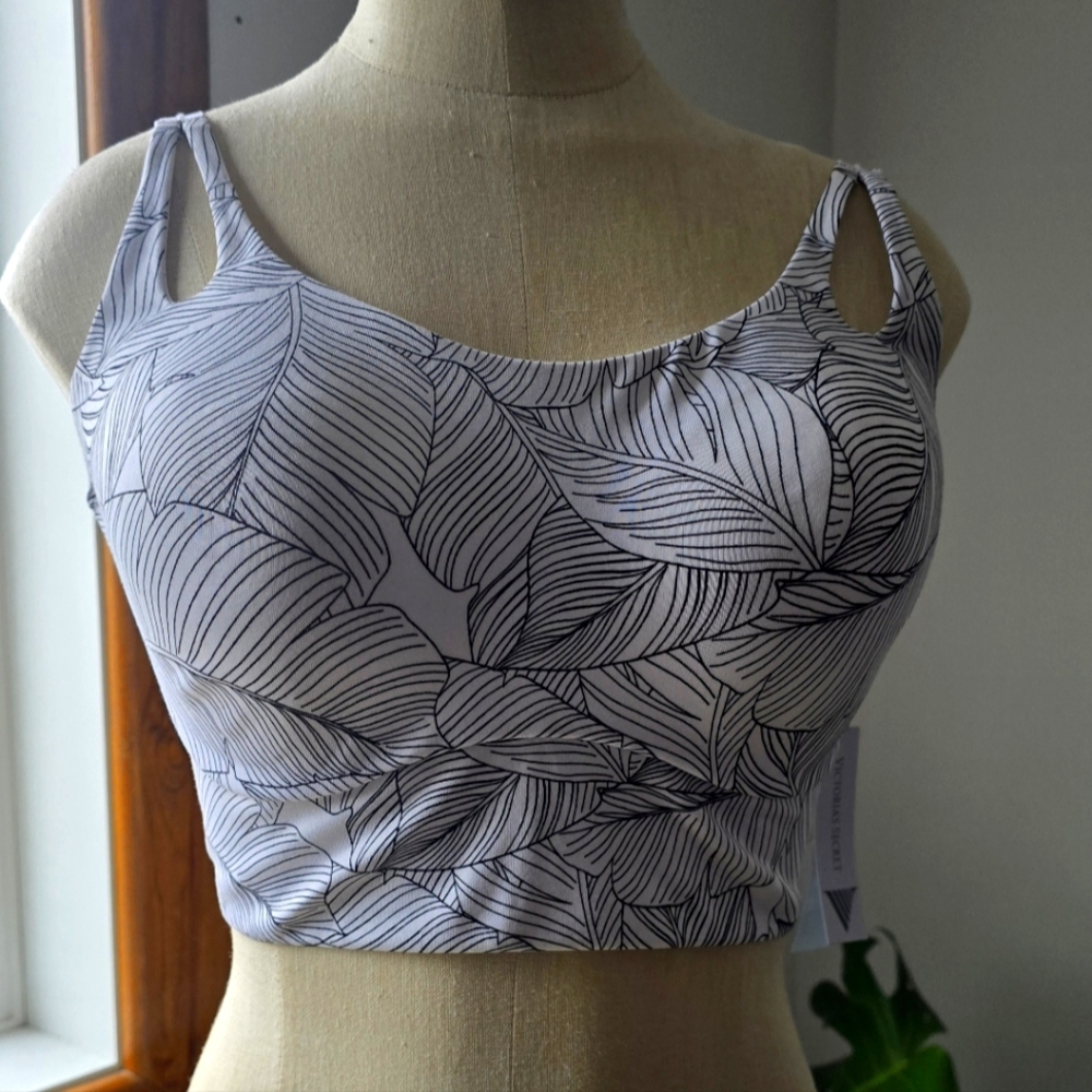 NWT Victoria's Secret leaf print Sports bra